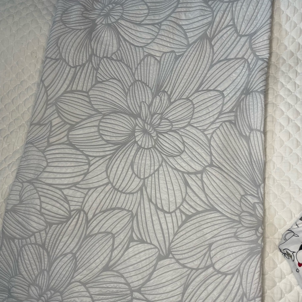 Donna Karen shower curtain and rings
